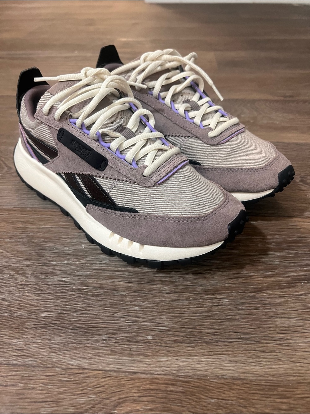 Reebok Women's Taupe & Cream Sneakers with Purple Accents/A734